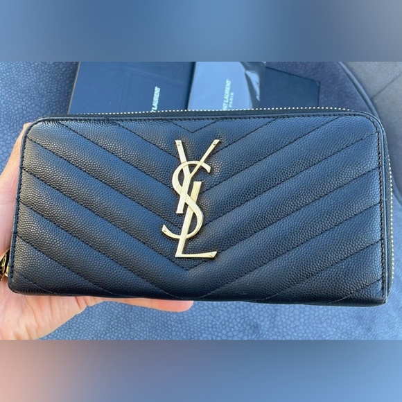 Authentic YSL Yves Saint Laurent black Zippy wallet - Picture 8 of 14